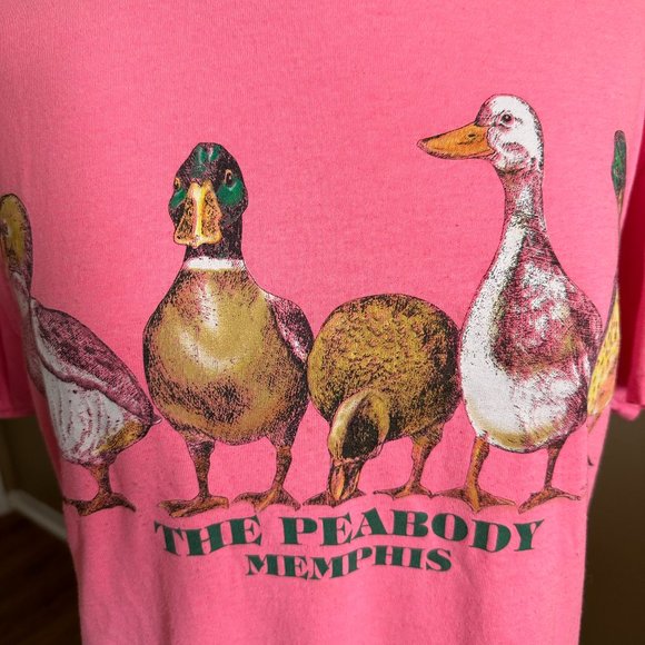 Vintage Pink "The Peabody Memphis" T-Shirt Women's Size Medium - Picture 2 of 7